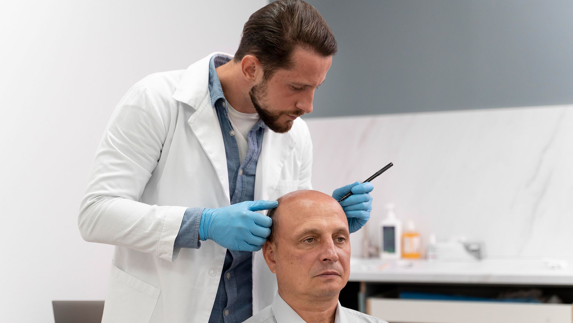 How To Find The Best Hair Transplant Surgeon Near You